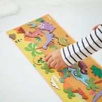 Janod Magnetická kniha Magnetistories Dinosaury (7)
